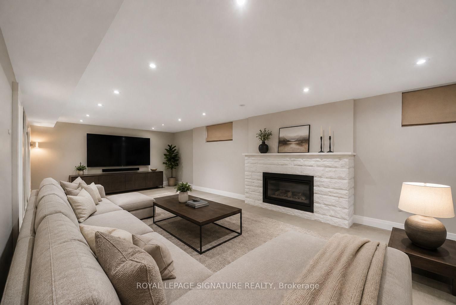 230 Strathallan Wood, Toronto — 30