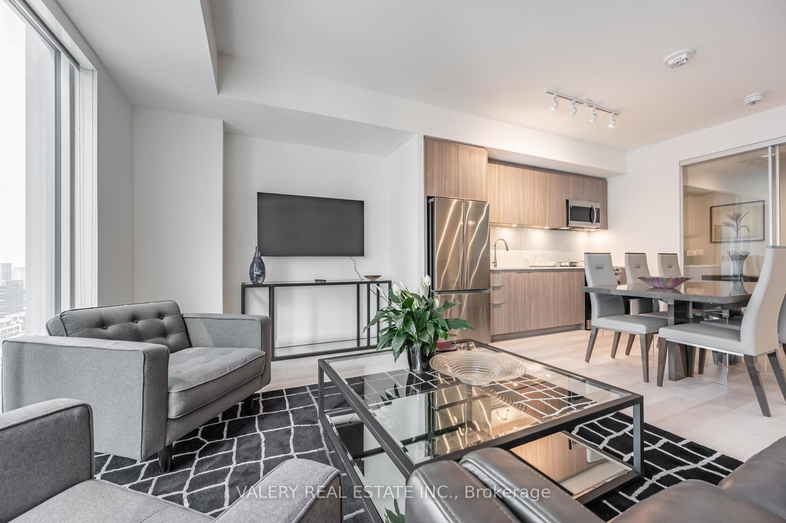 3109-357 King St, Toronto — 3