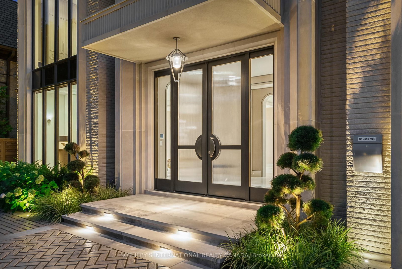 84 Old Forest Hill Rd, Toronto — 39
