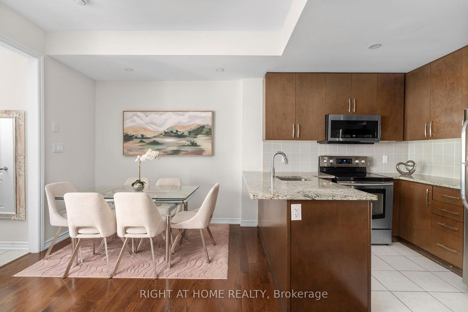 31-27 Coneflower Cres, Toronto — 10