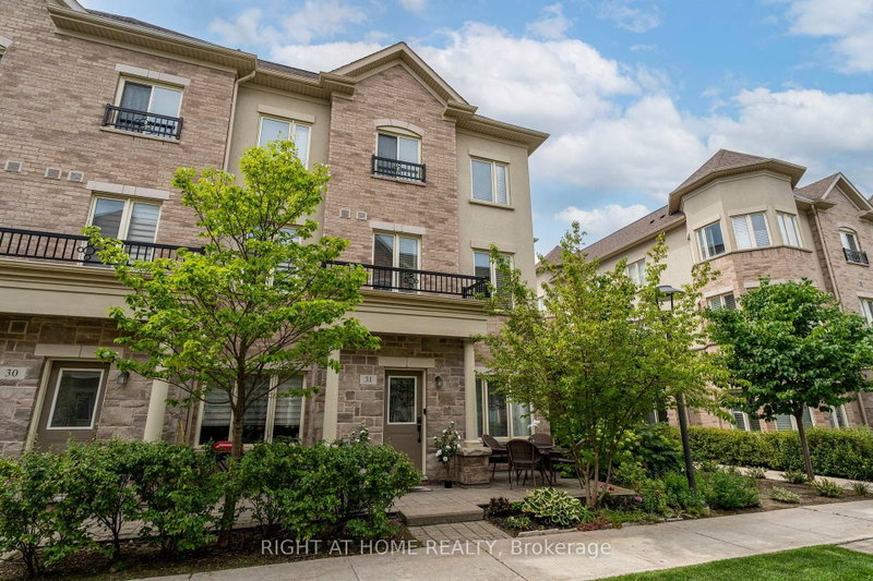 31 - 27 Coneflower Cres - Photo 2