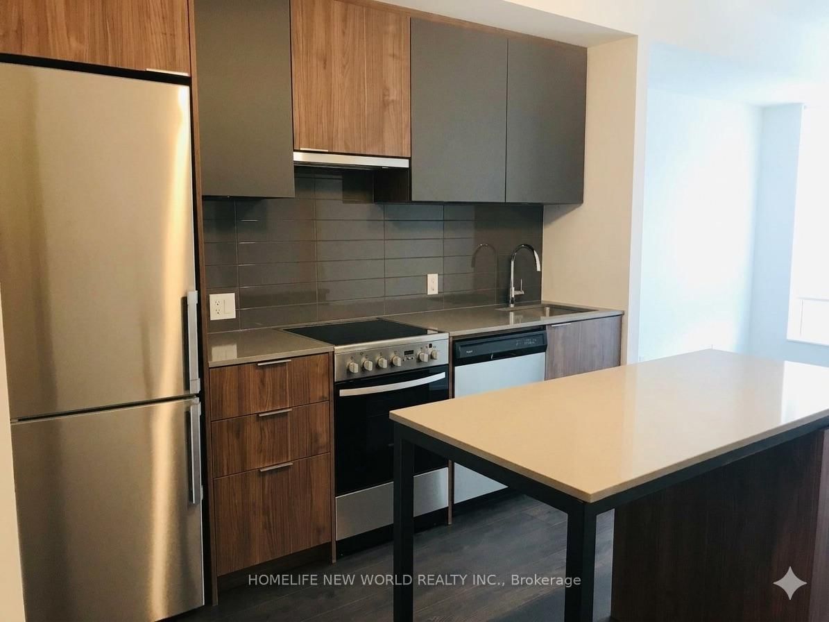 2505-203 College St, Toronto — 4