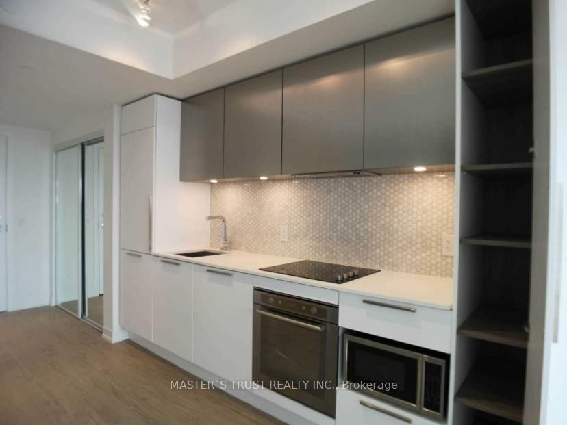 4118-85 Wood St, Toronto — 3