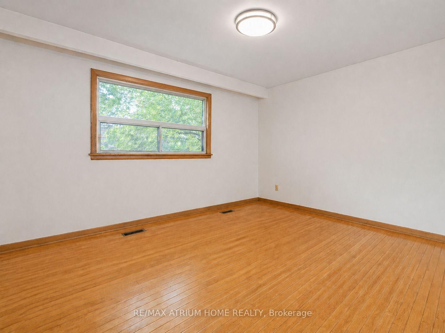 522 Cummer Ave, Toronto — 8