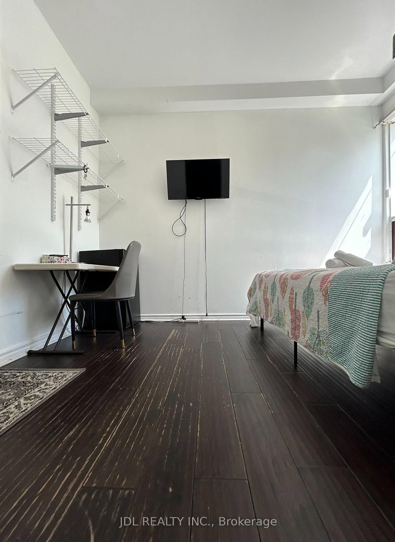 Suite A Main Floor - 3 Pembroke St St - Photo 5
