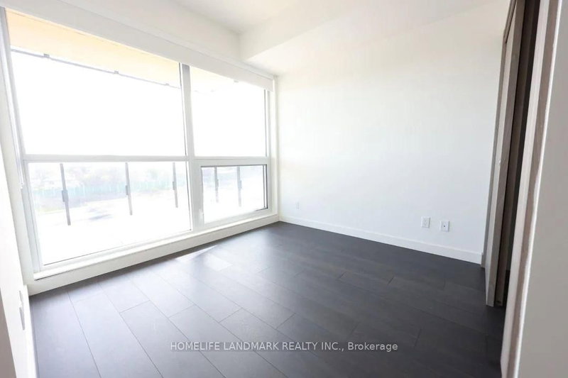 1111 - 27 McMahon Dr - Photo 5