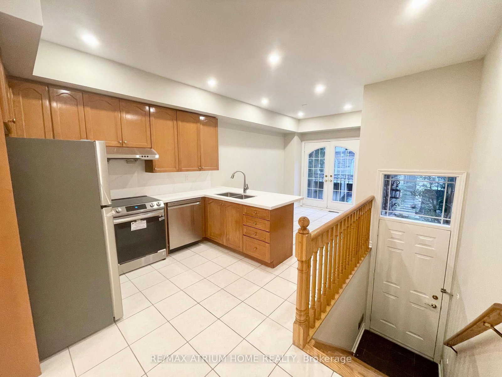 10 William Poole Way, Toronto — 3