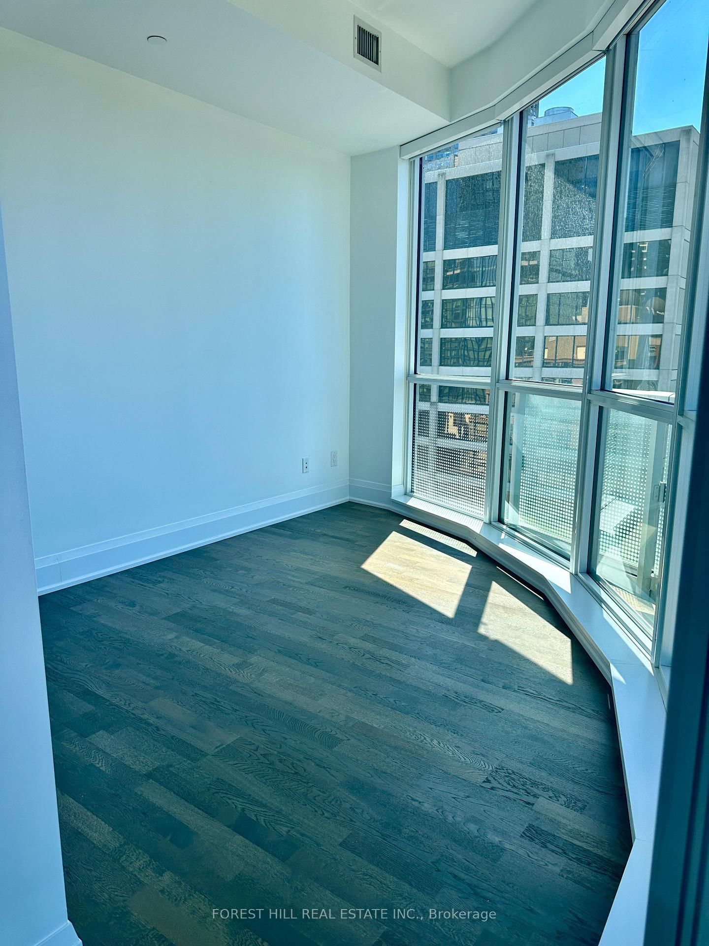 1802-88 Cumberland Ave, Toronto — 11