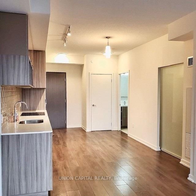 201-52 Forest Manor Rd, Toronto — 4