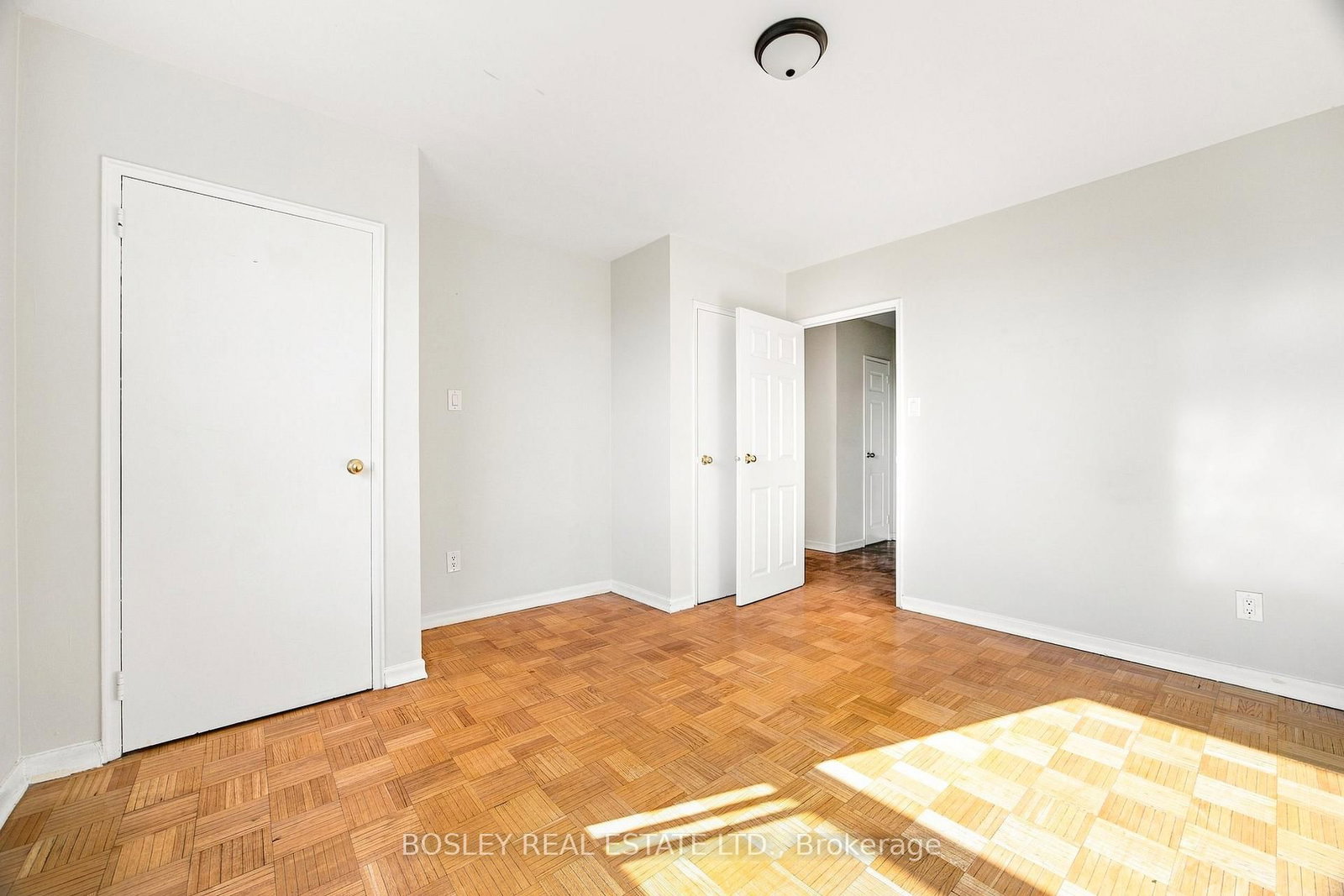 409-85 Lawton Blvd, Toronto — 17