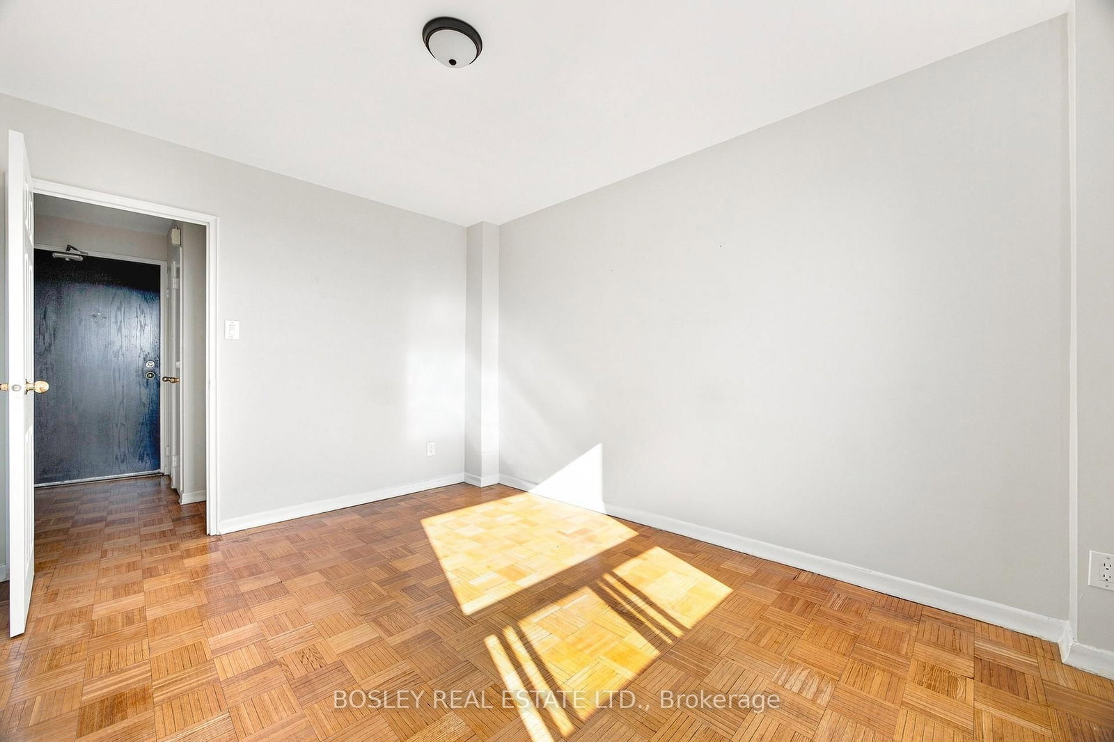 409-85 Lawton Blvd, Toronto — 18