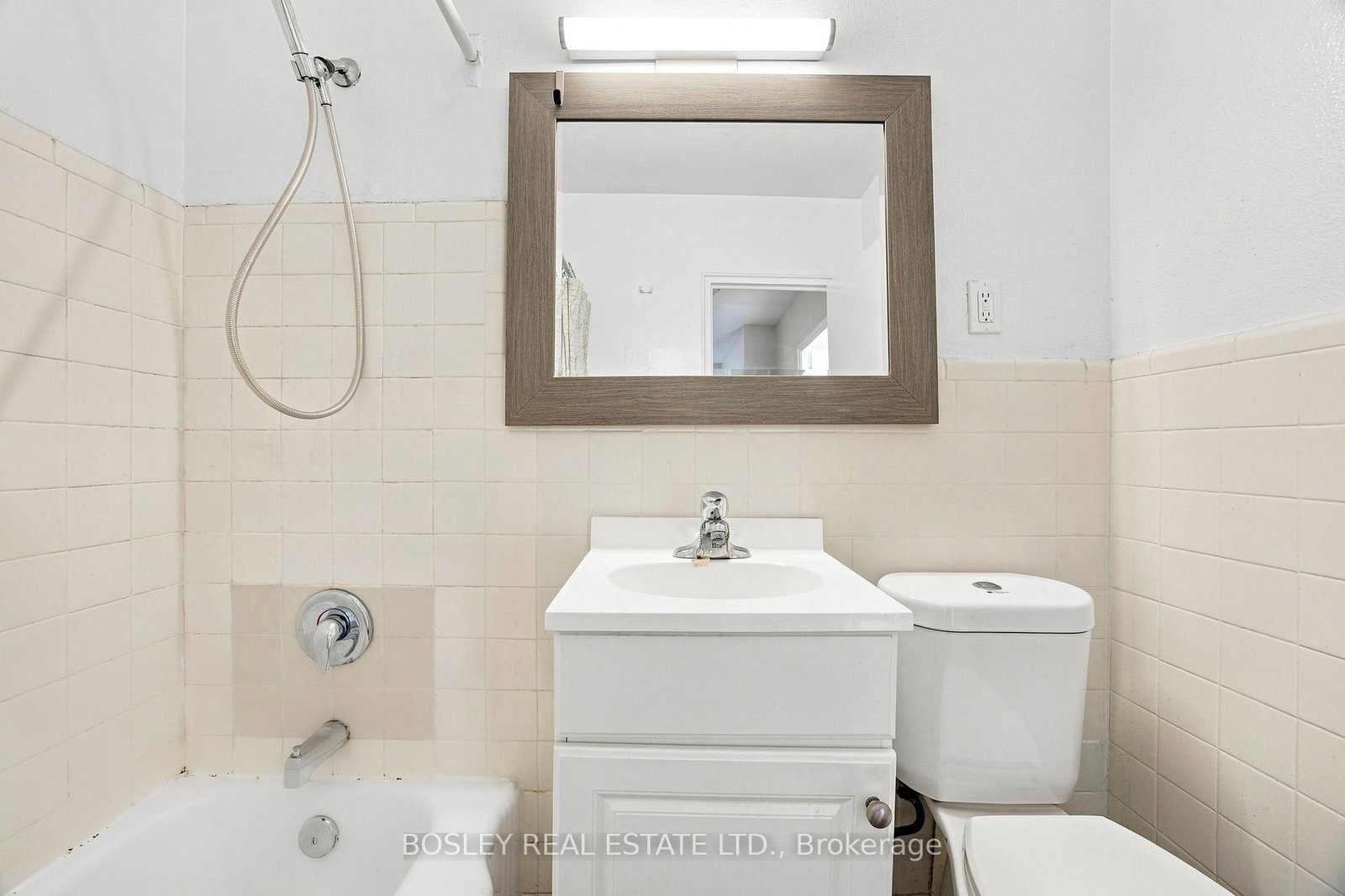 409-85 Lawton Blvd, Toronto — 20