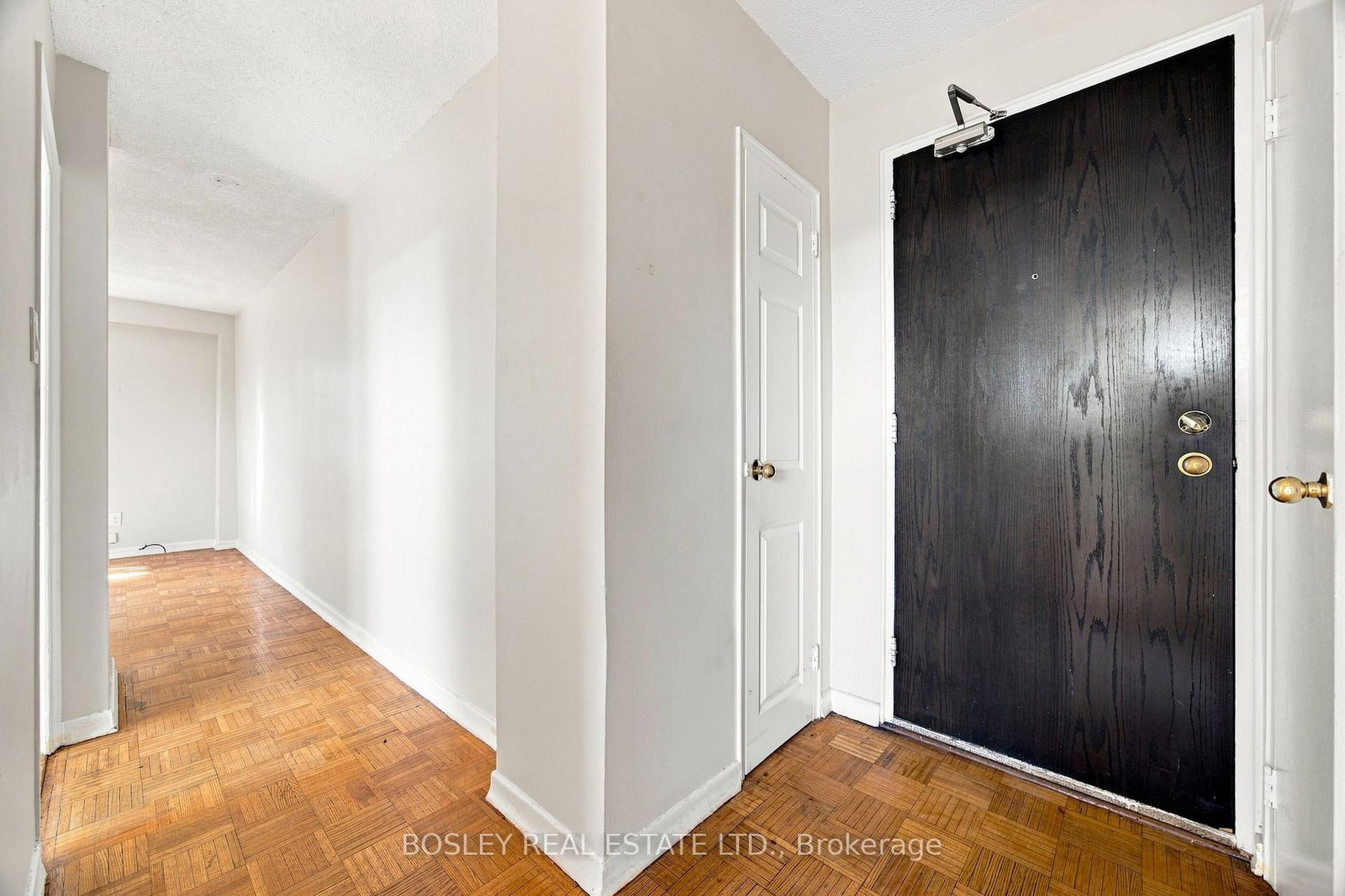 409-85 Lawton Blvd, Toronto — 21