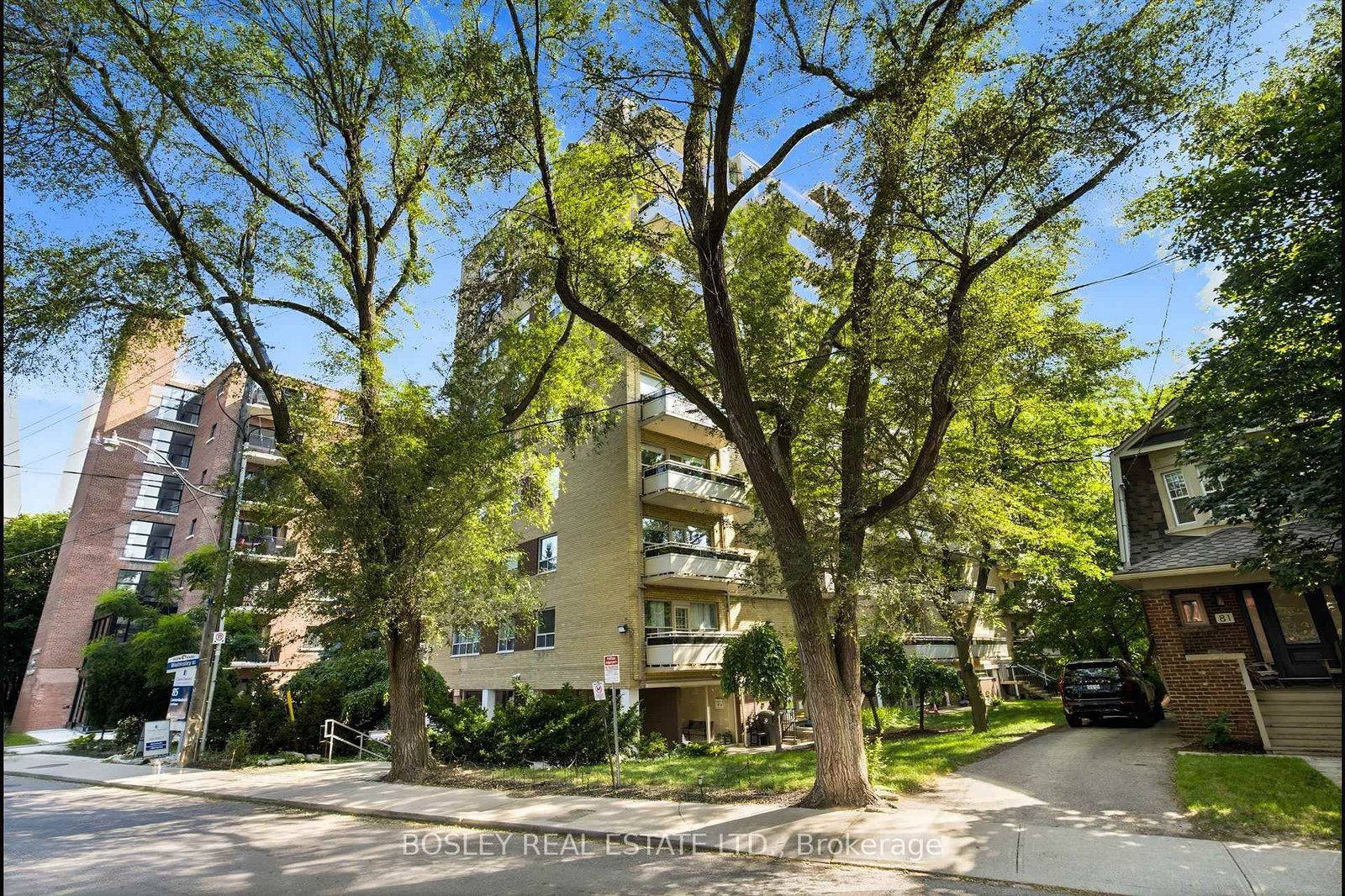 409-85 Lawton Blvd, Toronto — 24