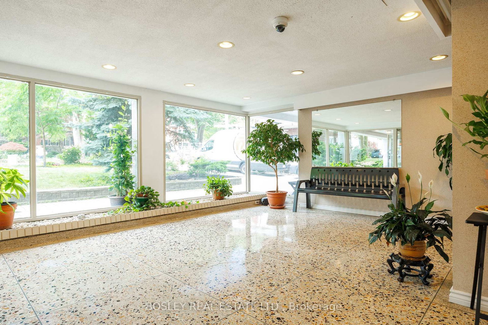 310-85 Lawton Blvd, Toronto — 29