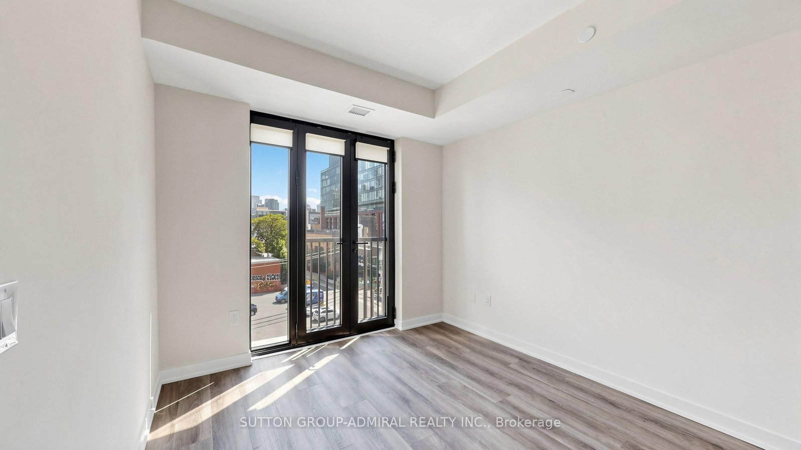 409-123 Portland St, Toronto — 3