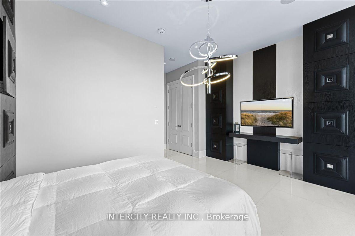 4001-50 Yorkville Ave, Toronto — 22