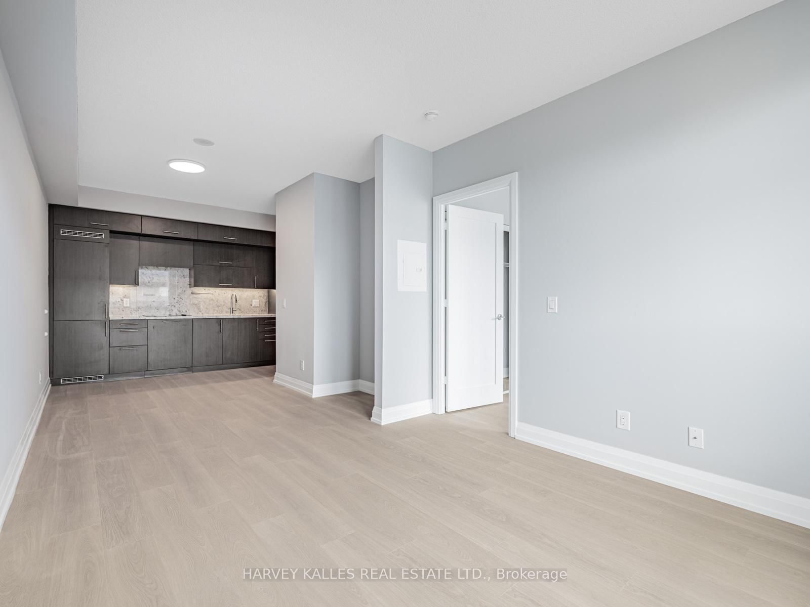 2121-5 Sheppard Ave, Toronto — 10