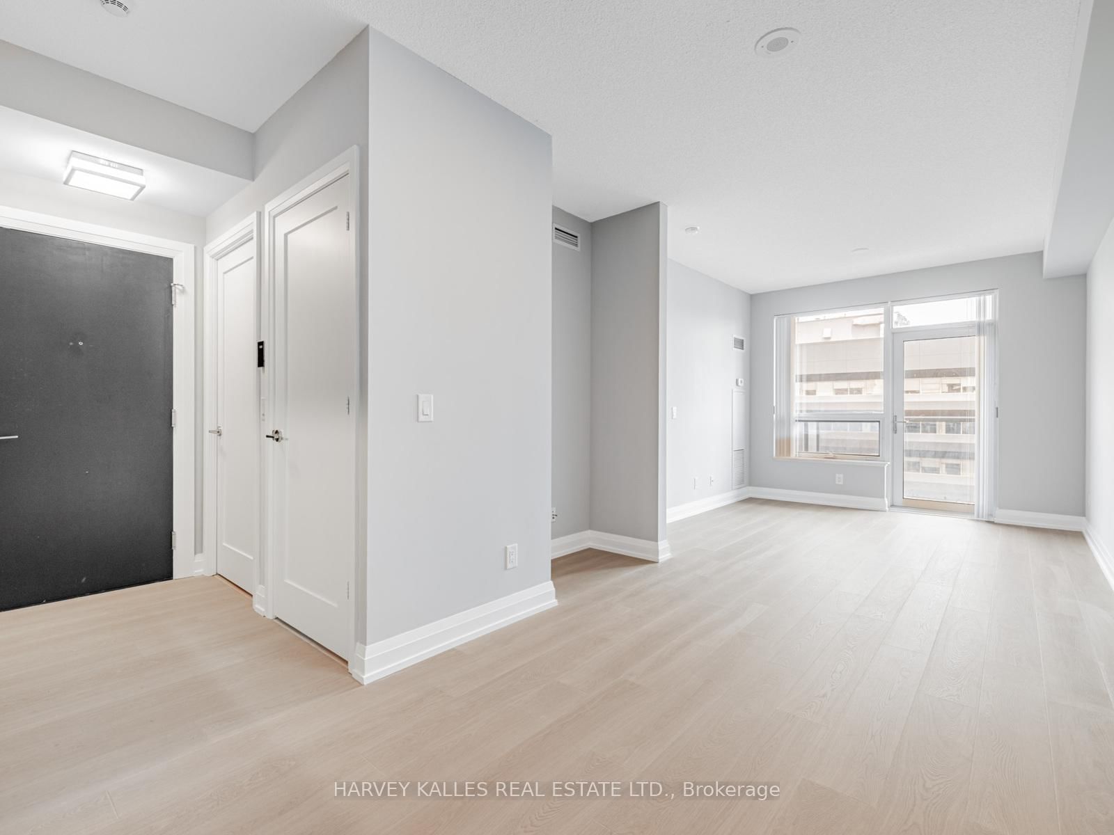2121-5 Sheppard Ave, Toronto — 4