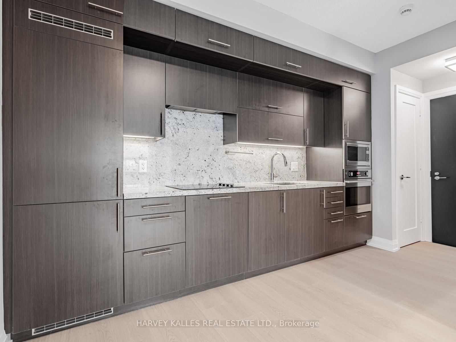 2121-5 Sheppard Ave, Toronto — 7