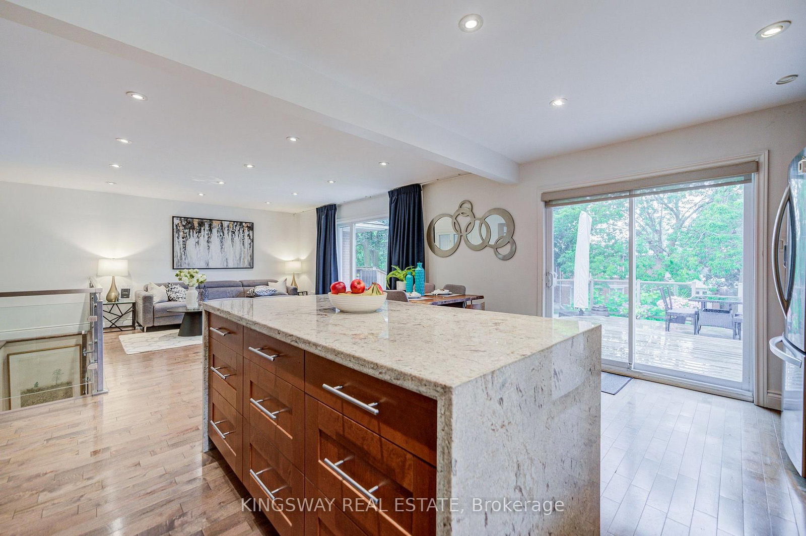 20 Wigmore Dr, Toronto — 17