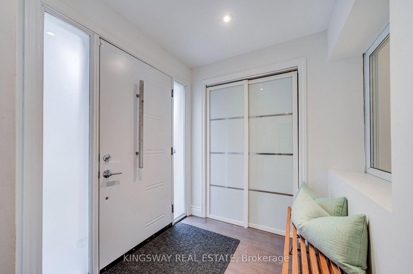 20 Wigmore Dr, Toronto — 3