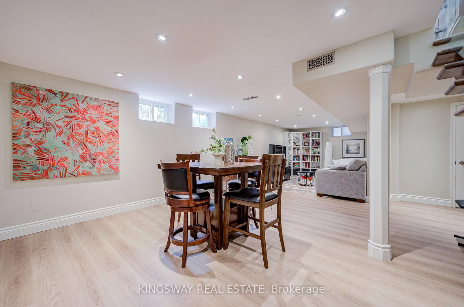 20 Wigmore Dr, Toronto — 32