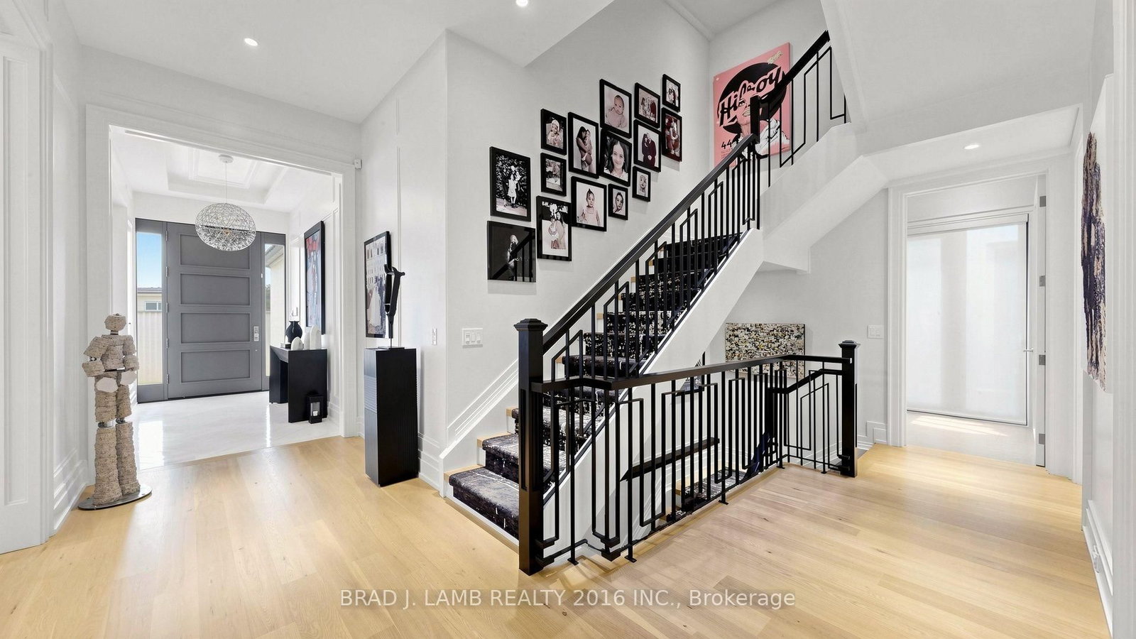 22 Glenayr Rd, Toronto — 24