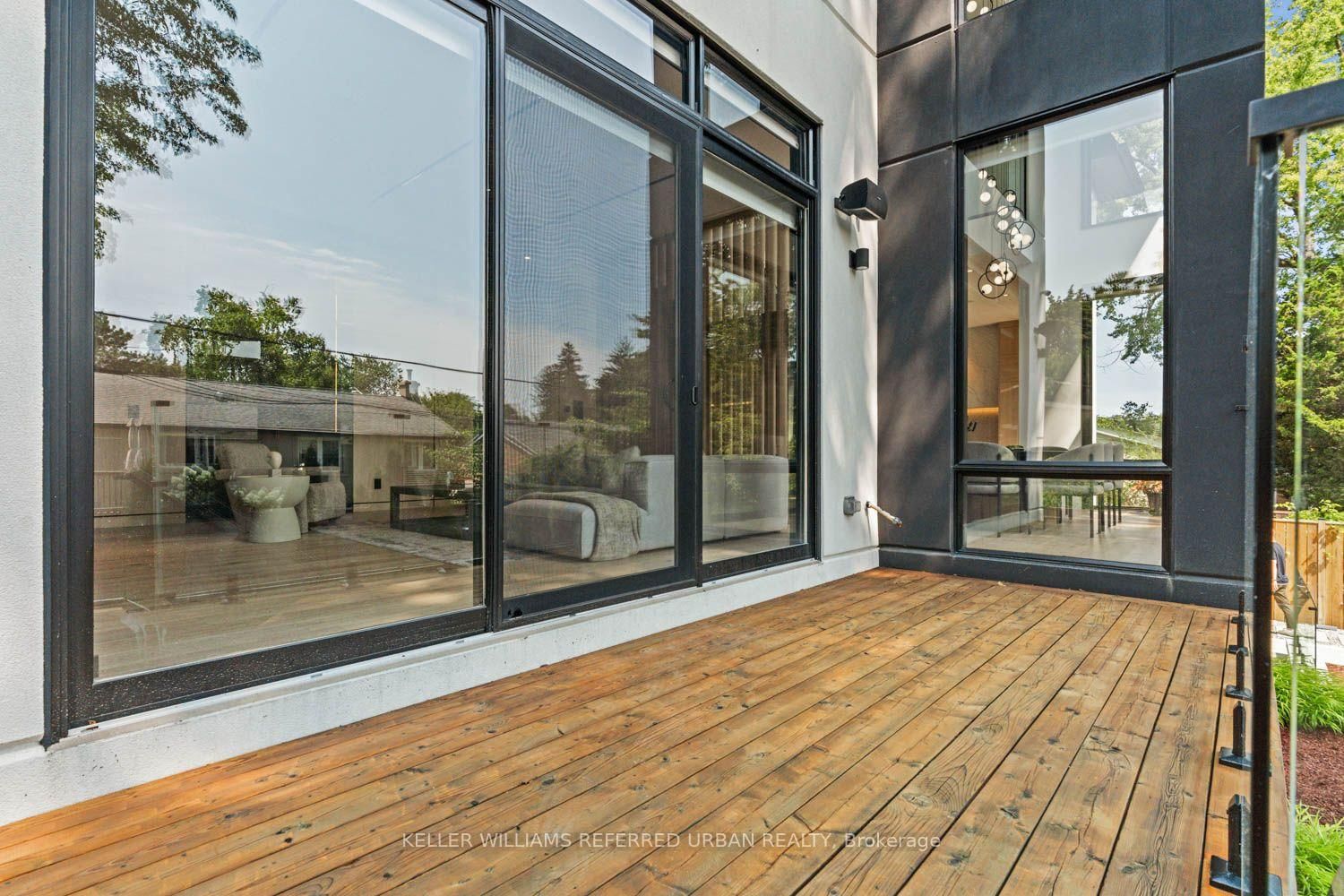 27 Berkinshaw Cres, Toronto — 49