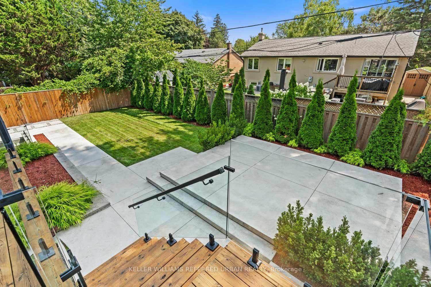 27 Berkinshaw Cres, Toronto — 50