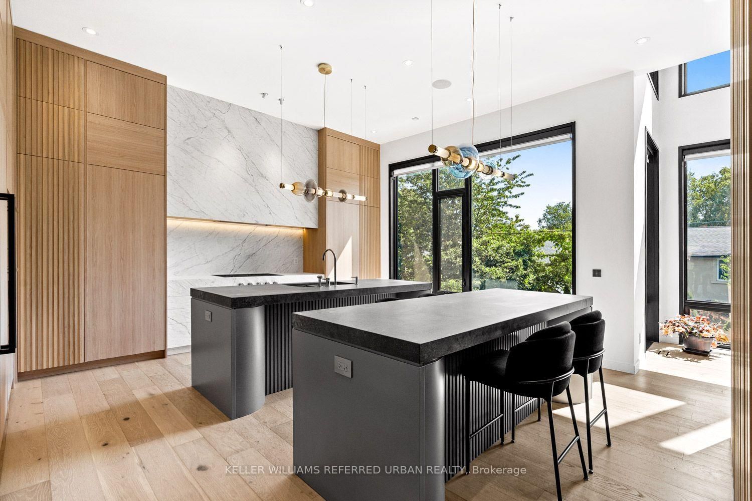 27 Berkinshaw Cres, Toronto — 7