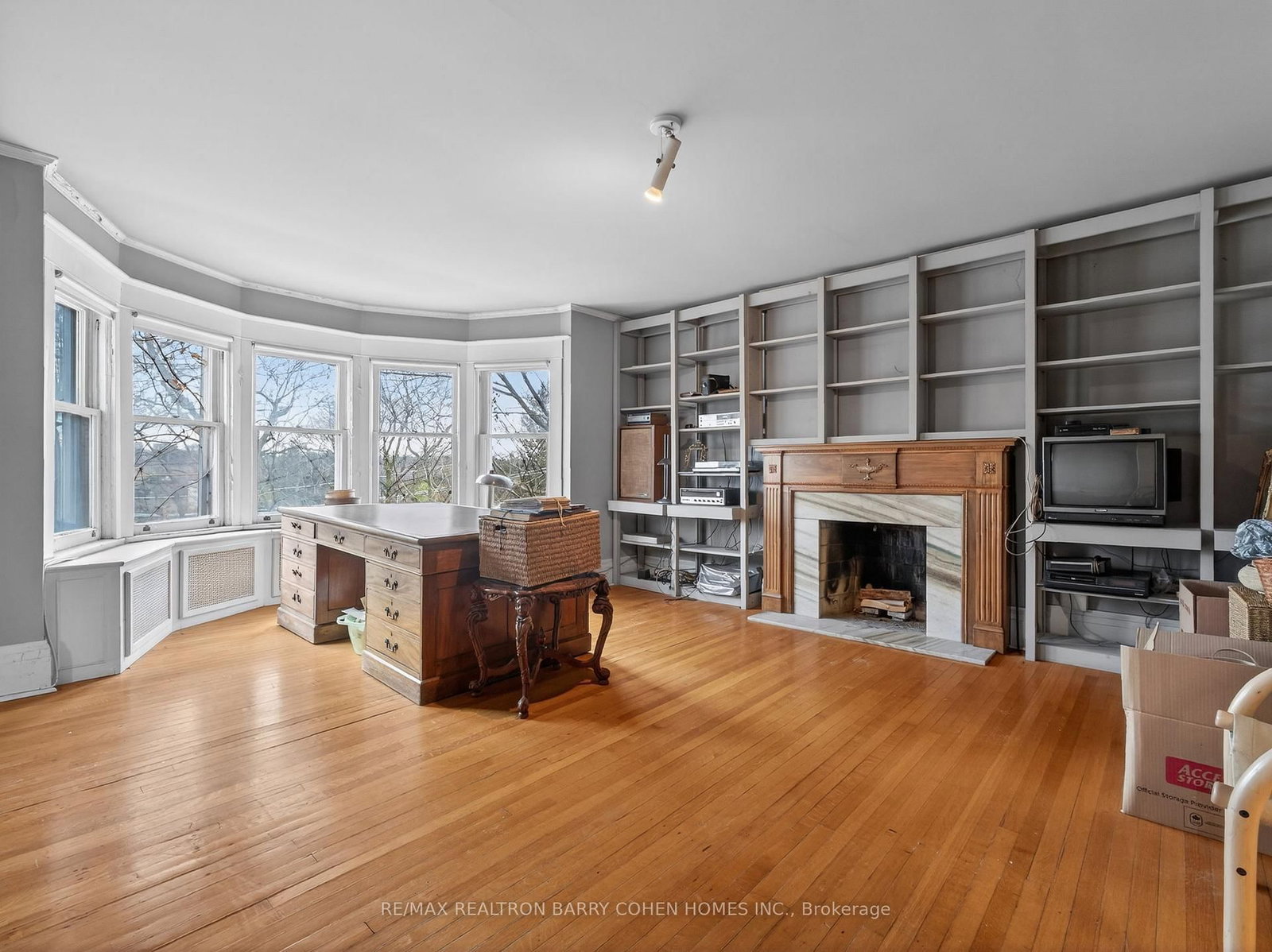 27 Old Yonge St, Toronto — 18