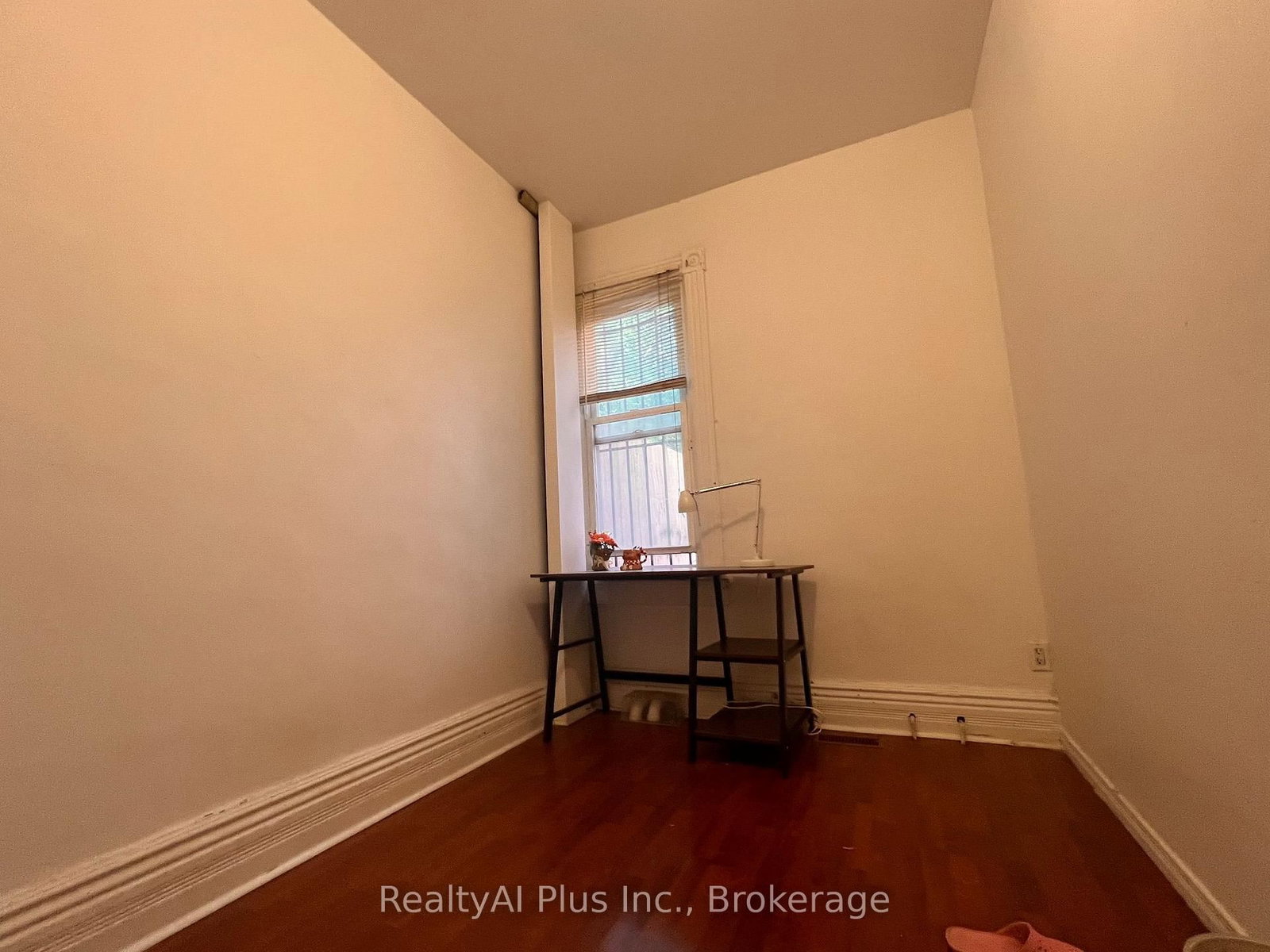 182 Boulton Ave, Toronto — 16