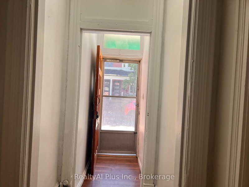 182 Boulton Ave - Photo 2