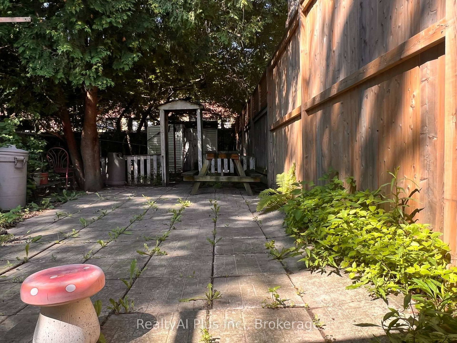 182 Boulton Ave, Toronto — 31