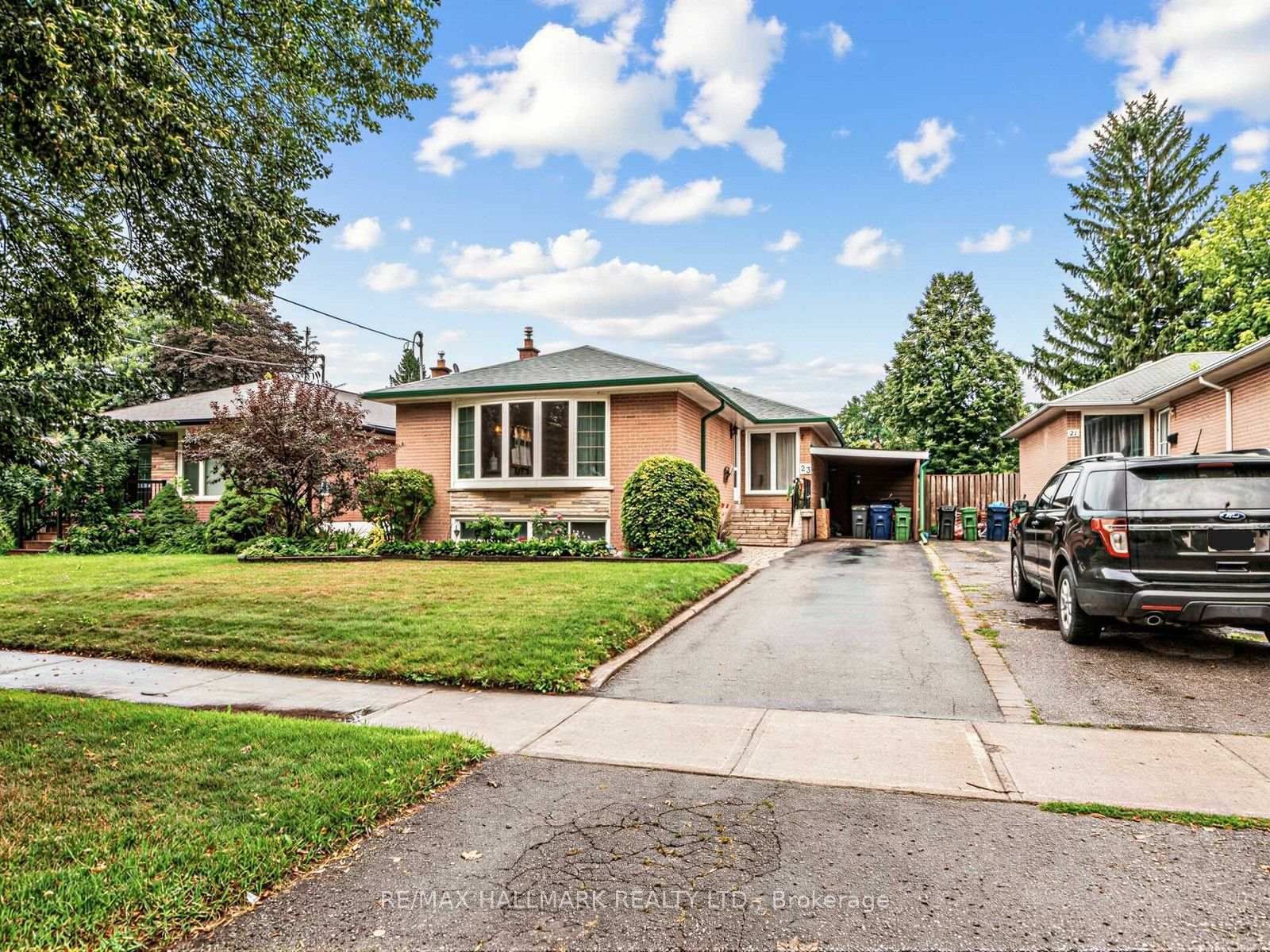 23 Lynnbrook Dr, Toronto — 38