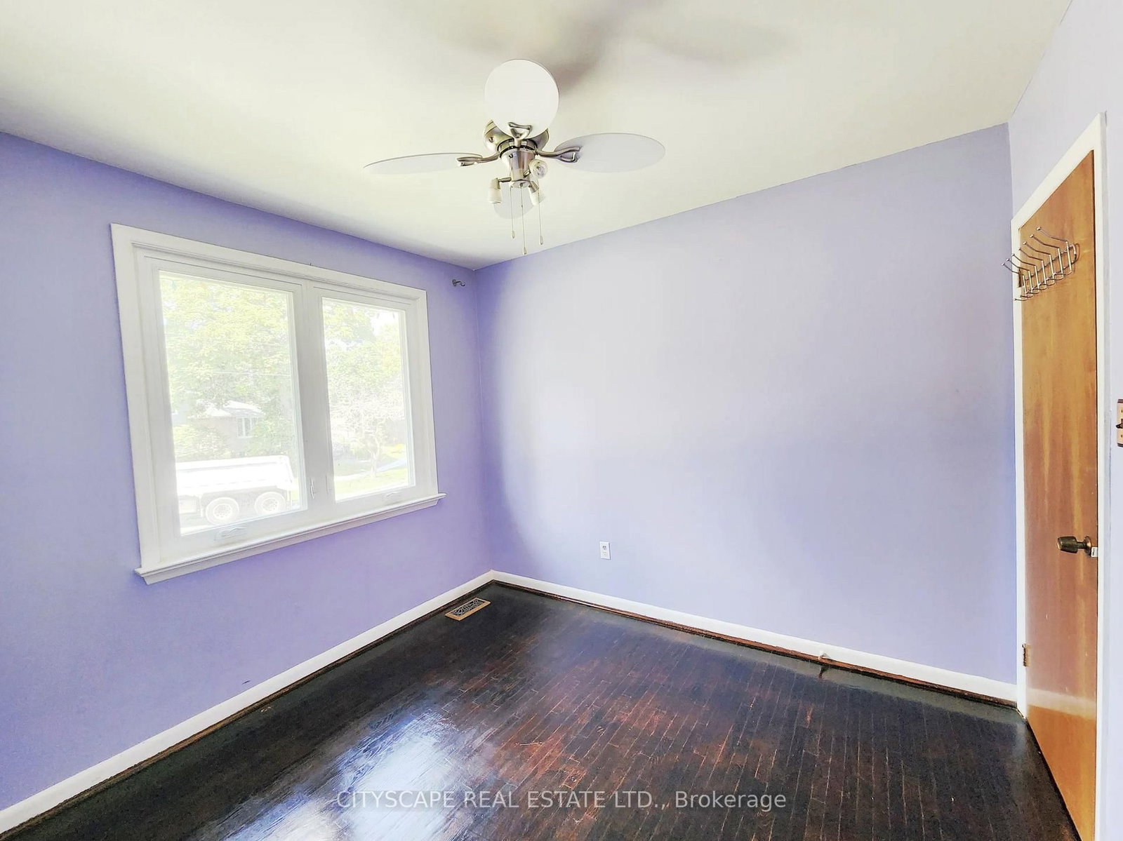 23 MANORWOOD Rd, Toronto — 17