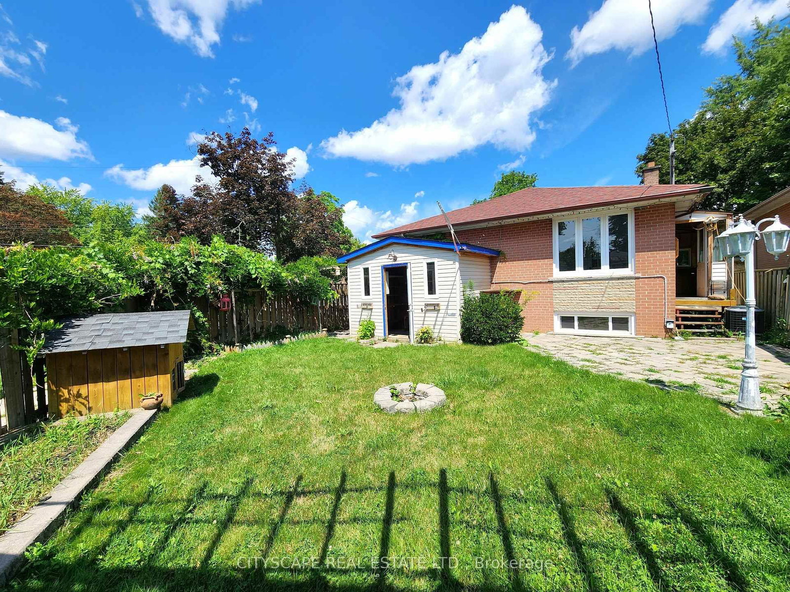 23 MANORWOOD Rd, Toronto — 29
