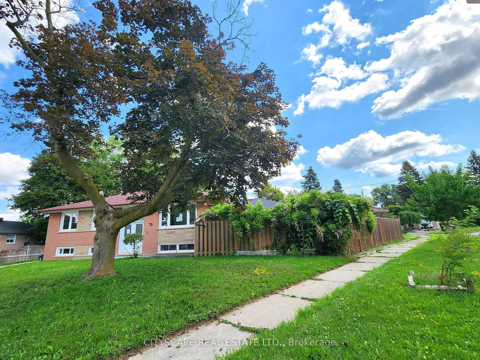 23 MANORWOOD Rd, Toronto — 4