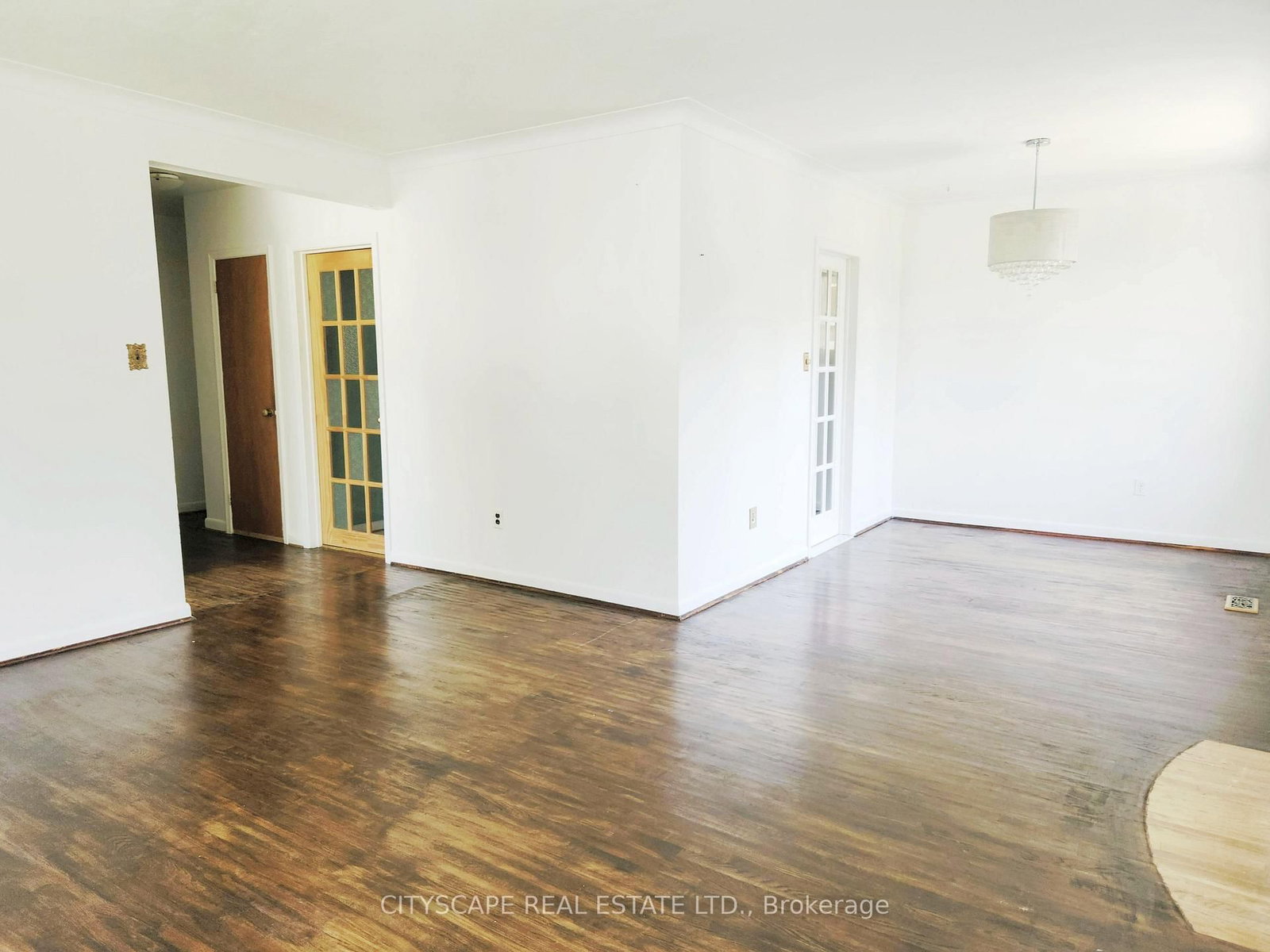 23 MANORWOOD Rd, Toronto — 8