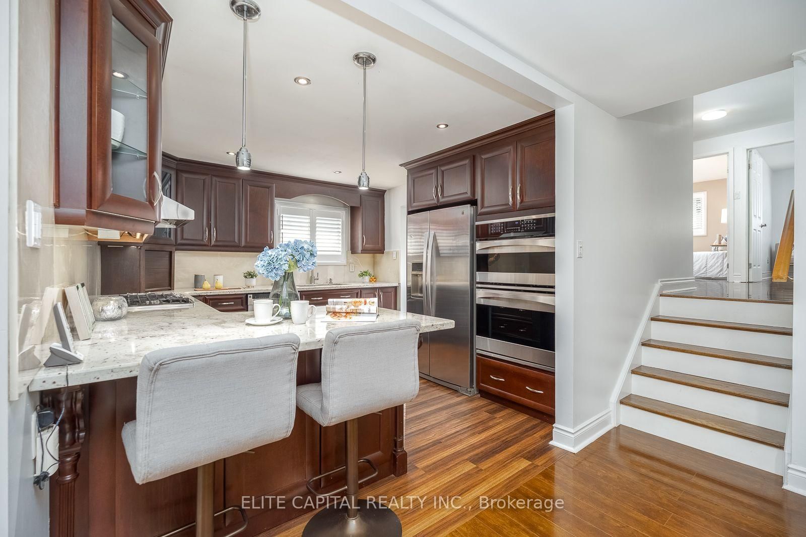 27 Staley Terr, Toronto — 13