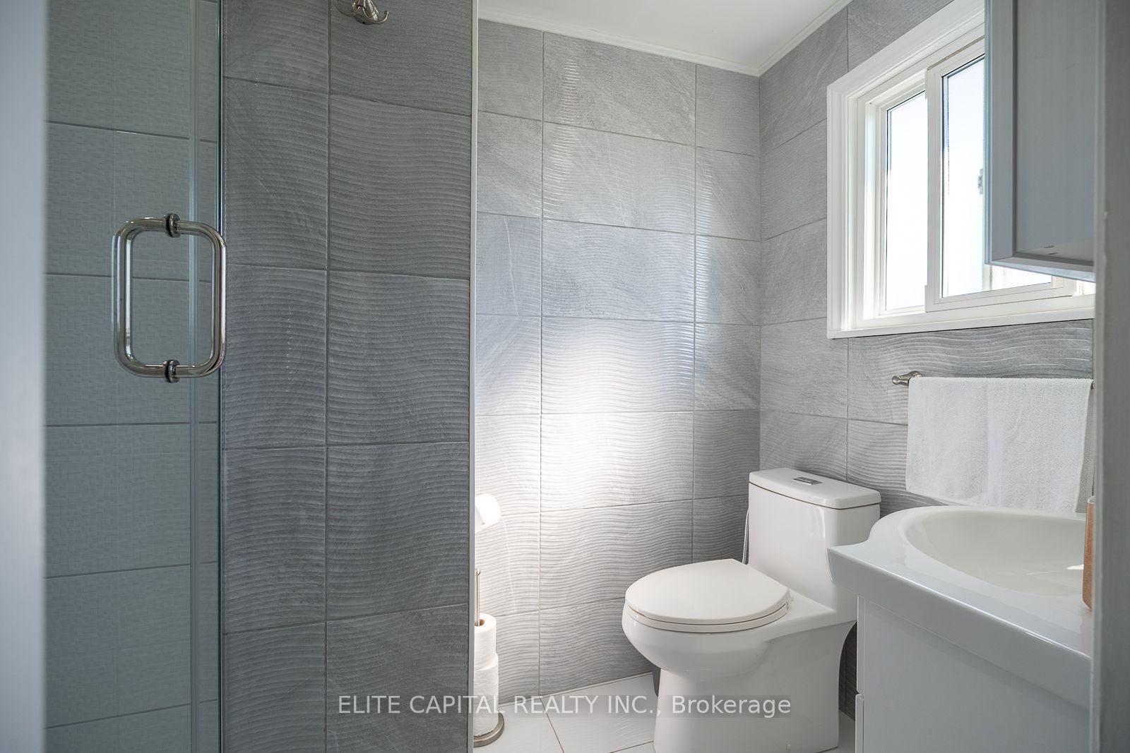27 Staley Terr, Toronto — 22