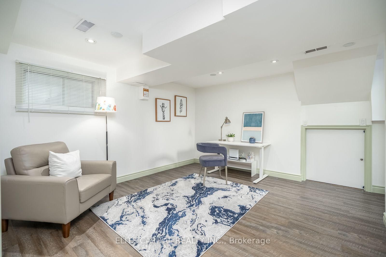 27 Staley Terr, Toronto — 26