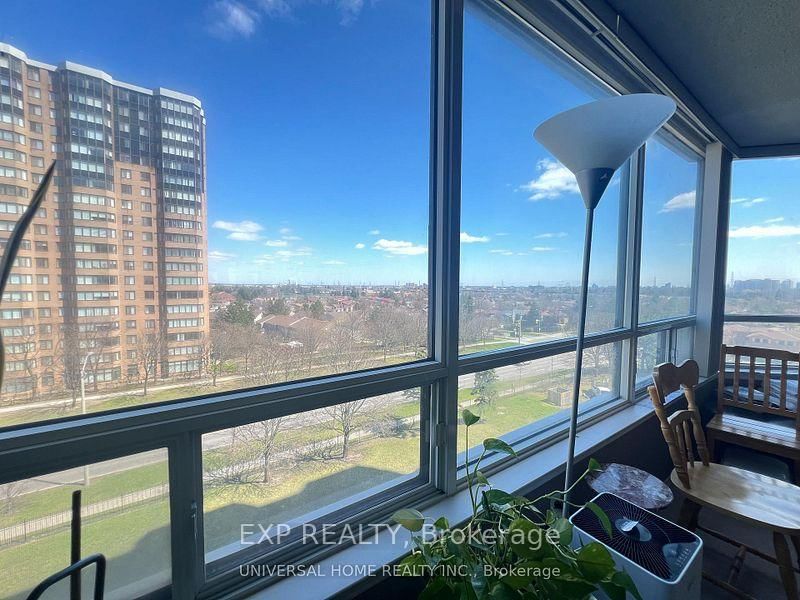705-350 Alton Towers Circ, Toronto — 11