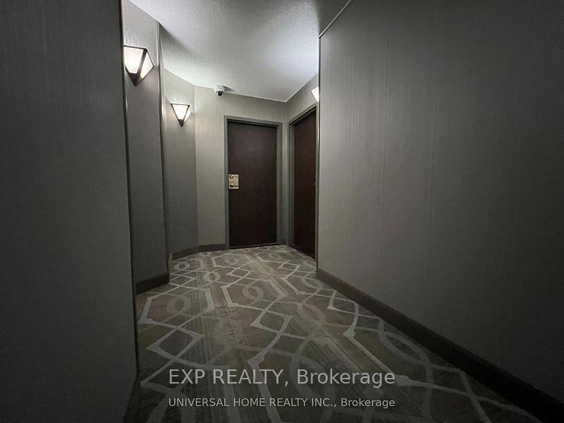 705-350 Alton Towers Circ, Toronto — 4