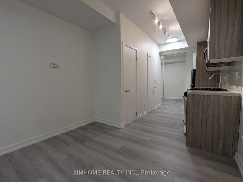 40 - 140 Broadview Ave - Photo 5