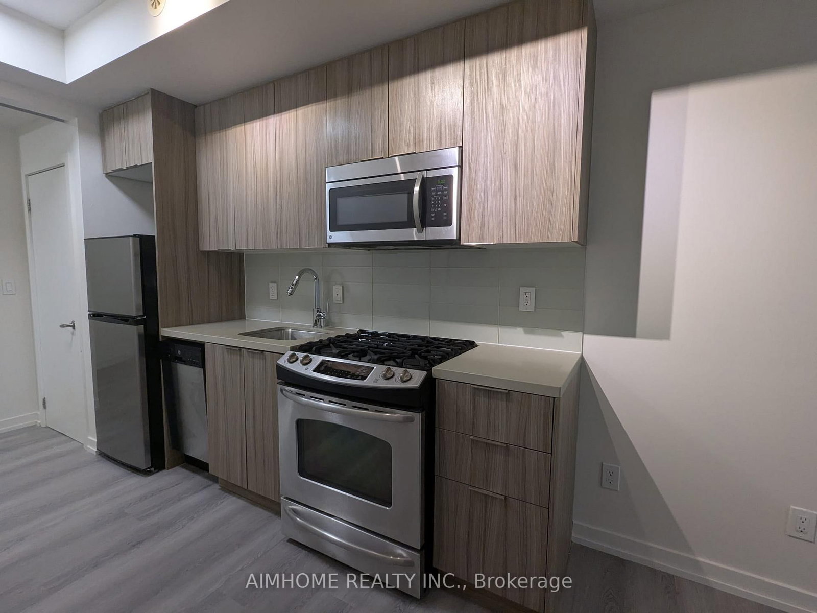 40-140 Broadview Ave, Toronto — 6