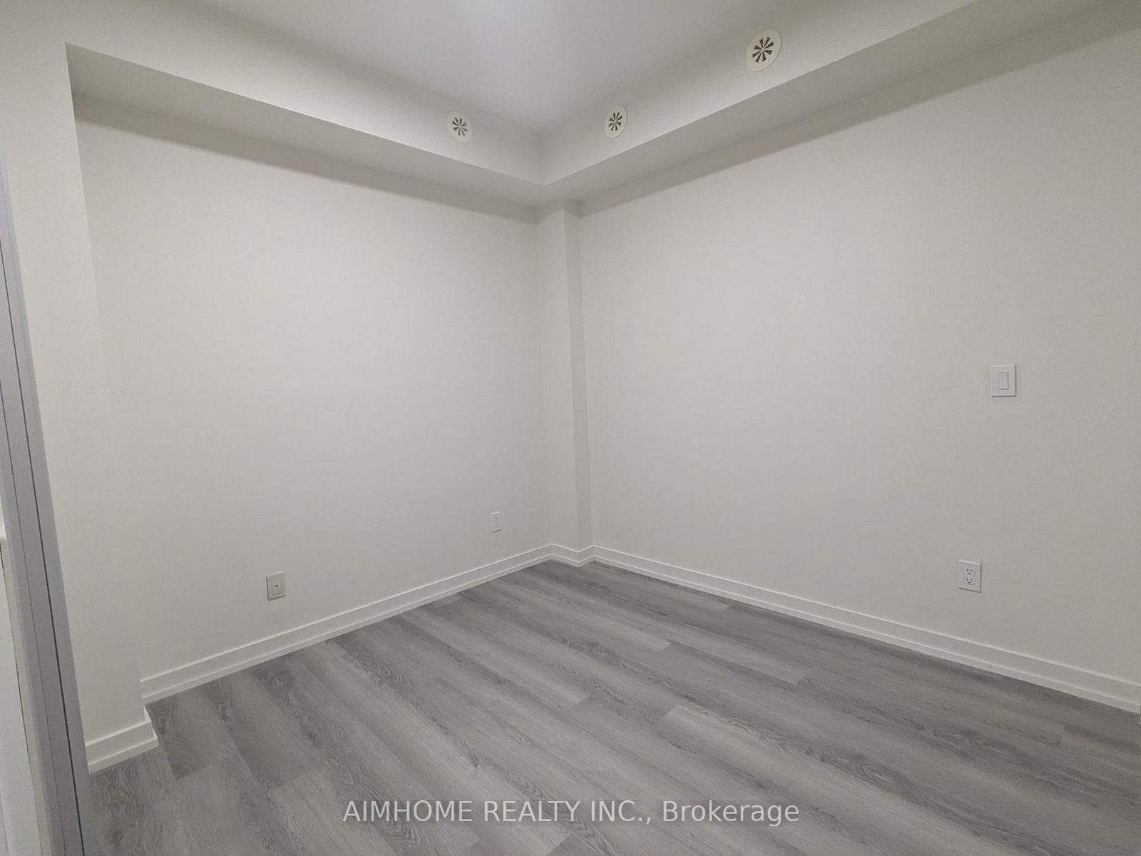 40-140 Broadview Ave, Toronto — 8