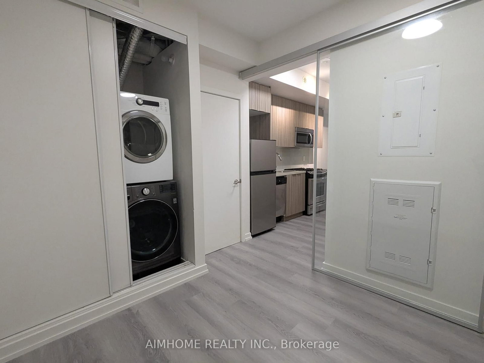 40-140 Broadview Ave, Toronto — 9