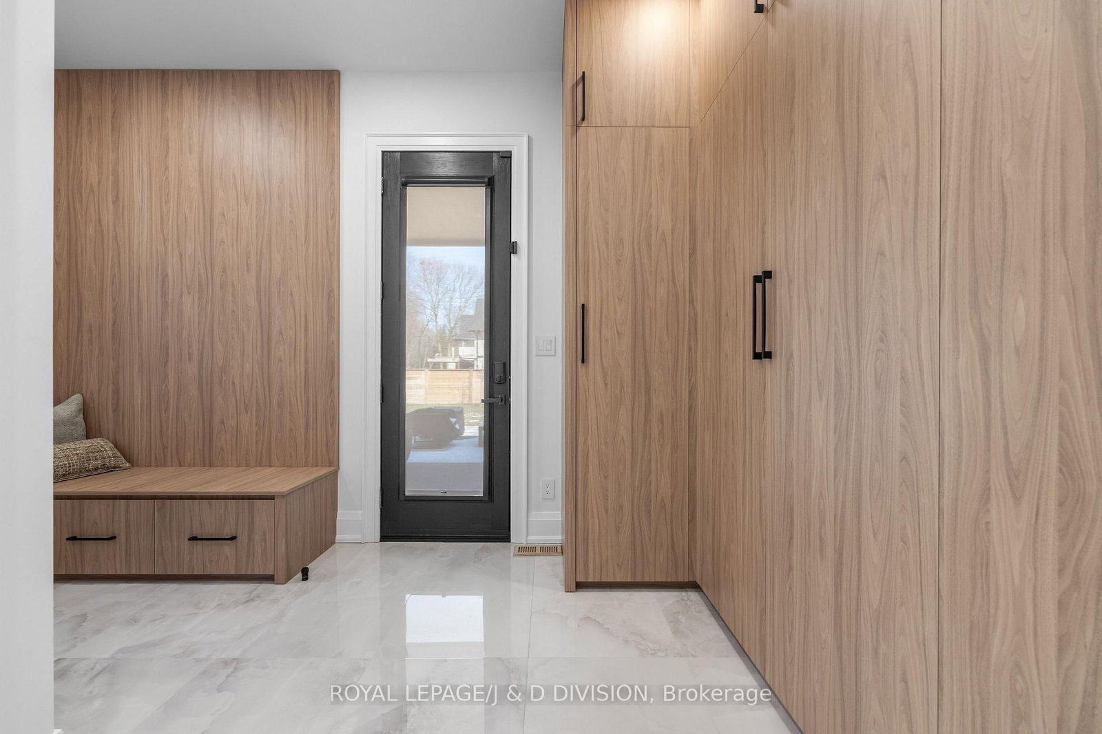 4 Pine Ridge Dr, Toronto — 23